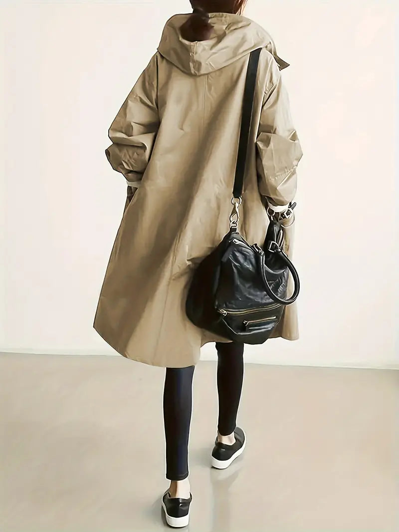 Greta - Eleganter beigefarbener Trenchcoat mit Kapuze