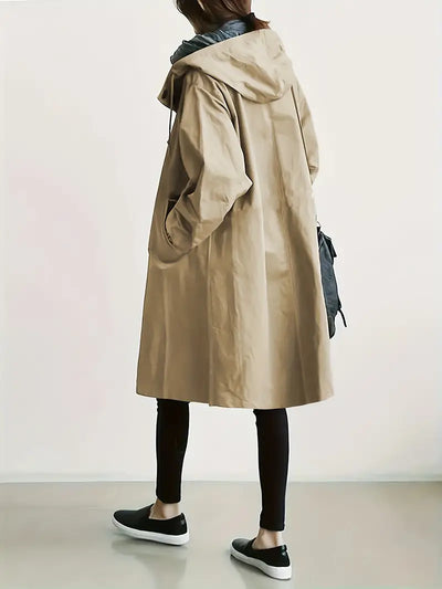 Greta - Eleganter beigefarbener Trenchcoat mit Kapuze